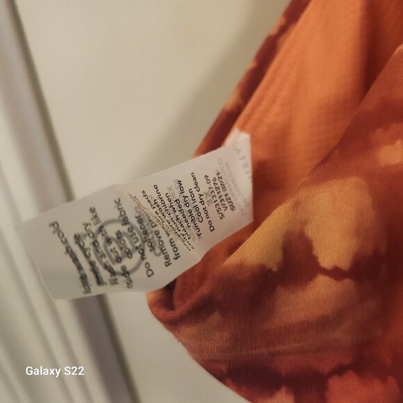 Athleta Exhale Printed Bra NWT. Size 3X/D-DD - Picture 3 of 9